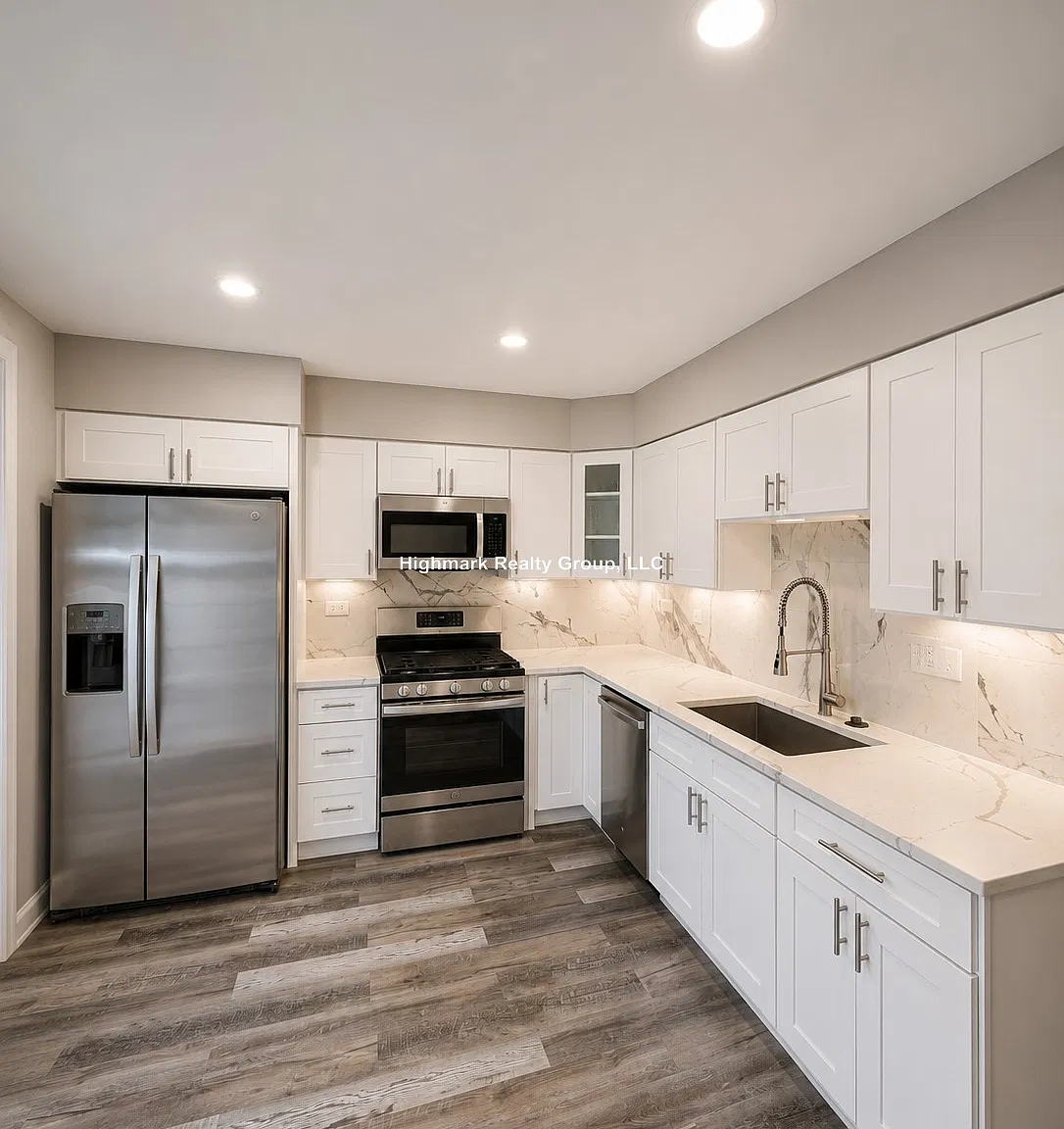 3 bed, 1.5 bath, 1925 sqft, $3,400 — Photo 1