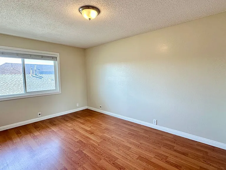 1816Fairview — Photo 10