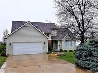 700 Fox Chase Ct, Lawrence, KS 66049