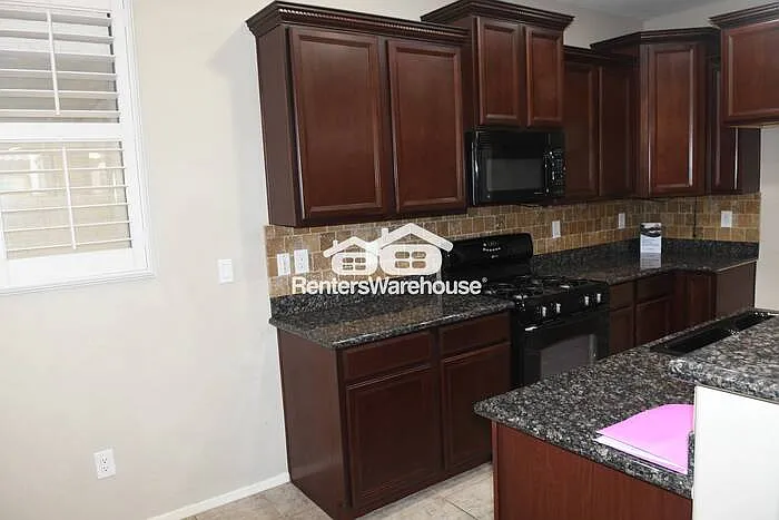 4336 W Judson Dr — Photo 8