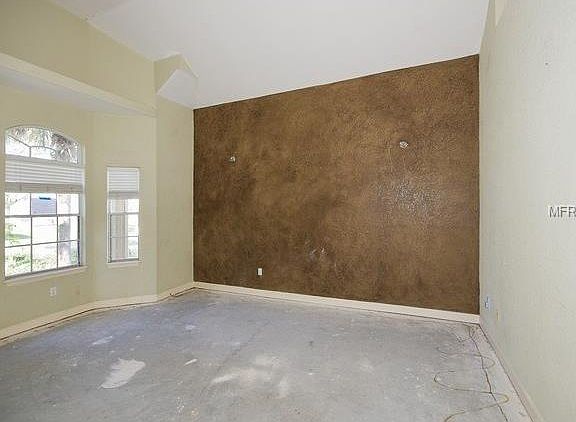 5th image of 2209 Lake Vilma Dr