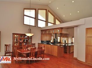 10700 SW 40th St, Lincoln, NE 68523