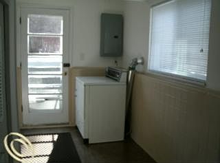 4th image of 719 Panorama Dr