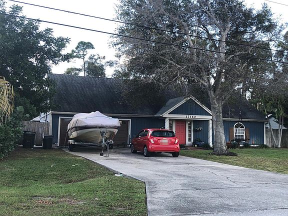 4th image of 17160 Phlox Dr