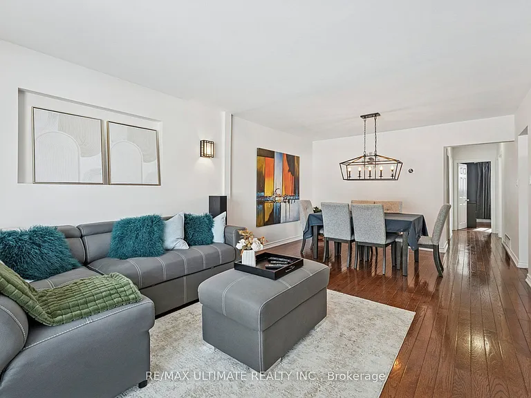 35 Algonquin Blvd #MAIN — Photo 4