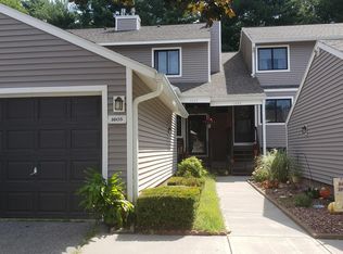 1605 Mill Pond Dr, South Windsor, CT 06074
