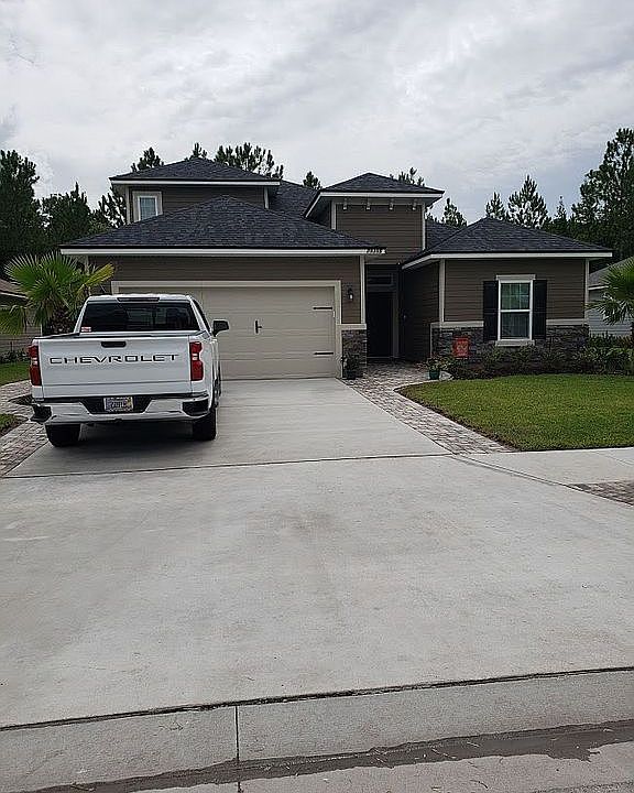 1st image of 79395 Plummers Creek Dr