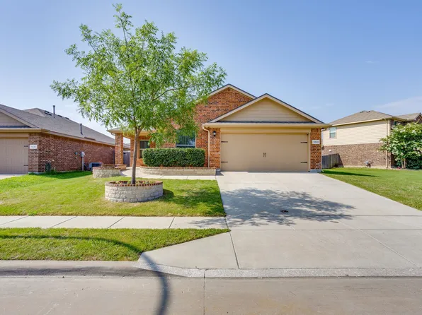 1229 Walnut Cliff Ct, Fort Worth, TX 76179
