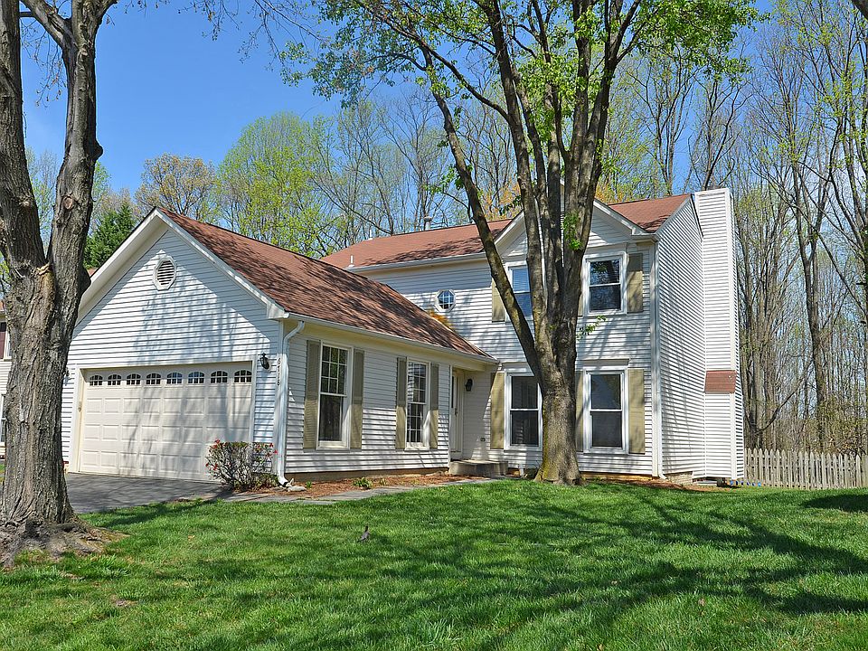 3 Fin.Lvl Home in Landsdowne