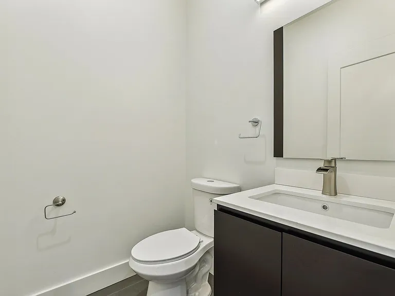 611 Communipaw Ave #A — Photo 13