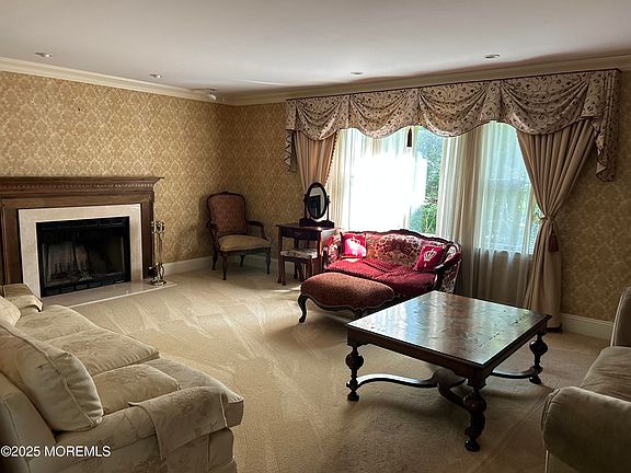 3rd image of 3232 Atlantic Ave