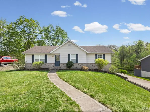 49 Alta St, Glen Carbon, IL 62034