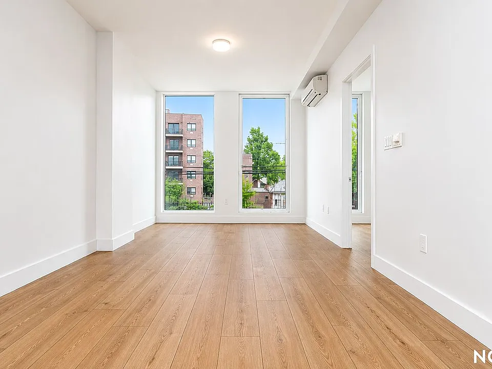 2900 Nostrand Ave #2B