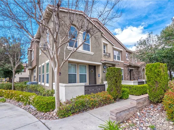 15723 Parkhouse Dr Unit 91, Fontana, CA 92336