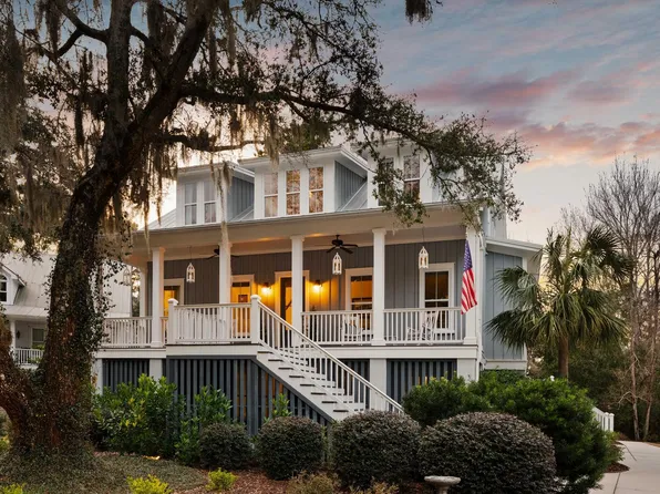 2540 Charter Oaks Dr, Mount Pleasant, SC 29466