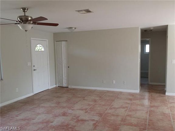 3rd image of 501 NE 13th Pl