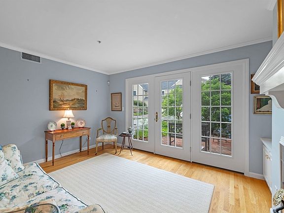 4th image of 47 Great Hill Dr #47