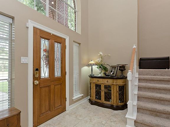 5th image of 1204 Merriewood Dr