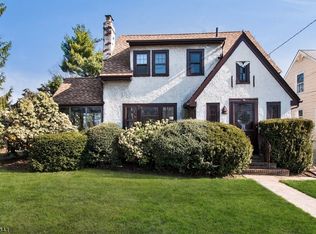 16 Mill Rd, Morris TWP, NJ 07960