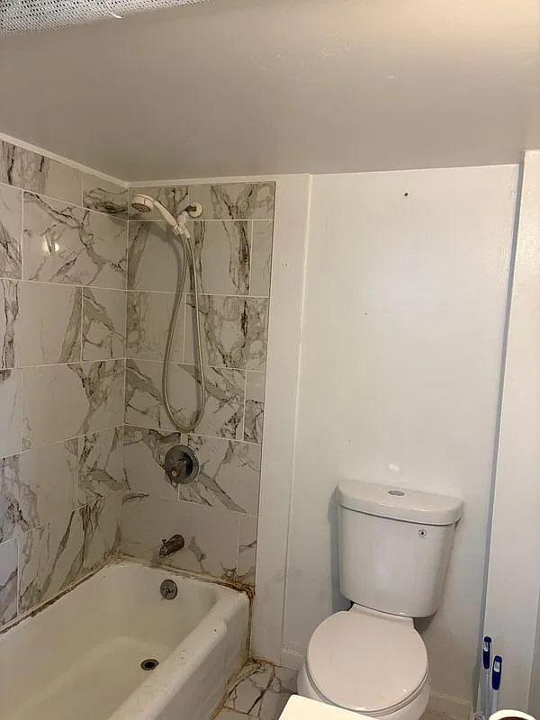 2 bed, 1.0 bath, 900 sqft, $1,700 — Photo 1