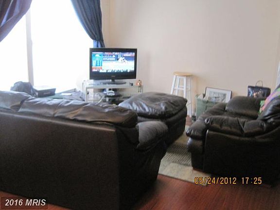5th image of 533 Pensacola Dr