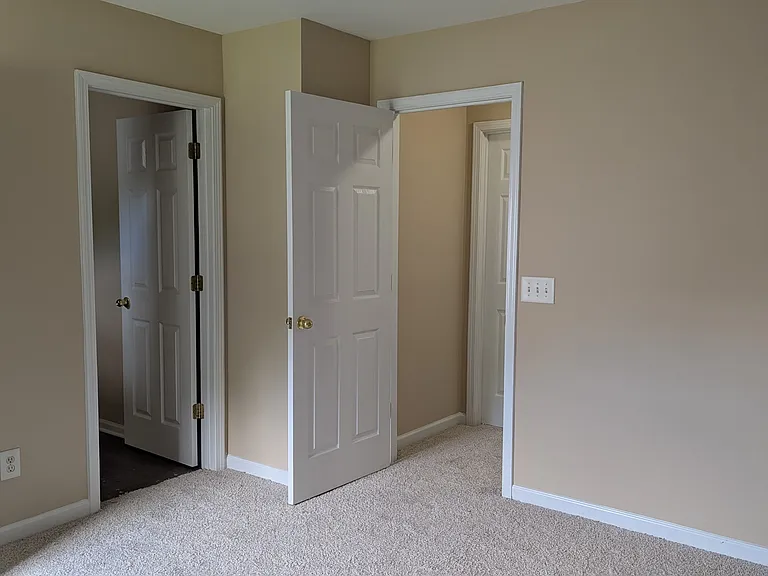 1249 Liberty Bell Ct — Photo 13