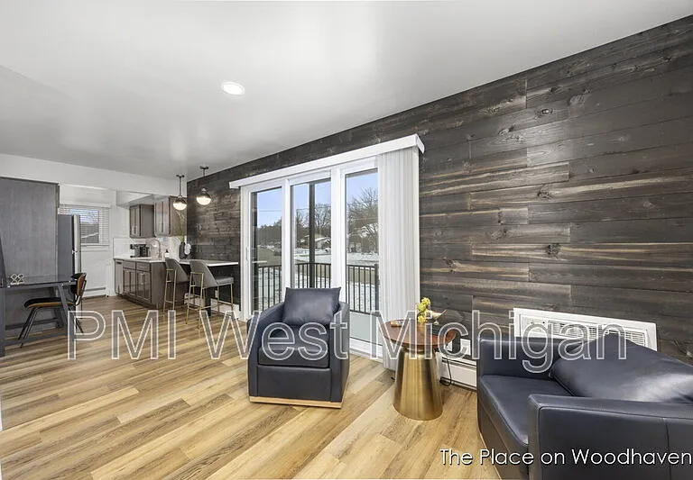 8428 Woodhaven Dr SW #6 — Photo 6