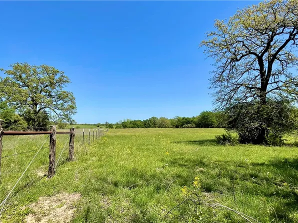 2141 Dry Prong Rd, Franklin, TX 77856