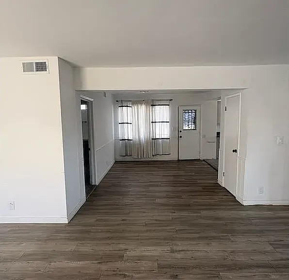 11643 Eucalyptus Ave #A — Photo 3