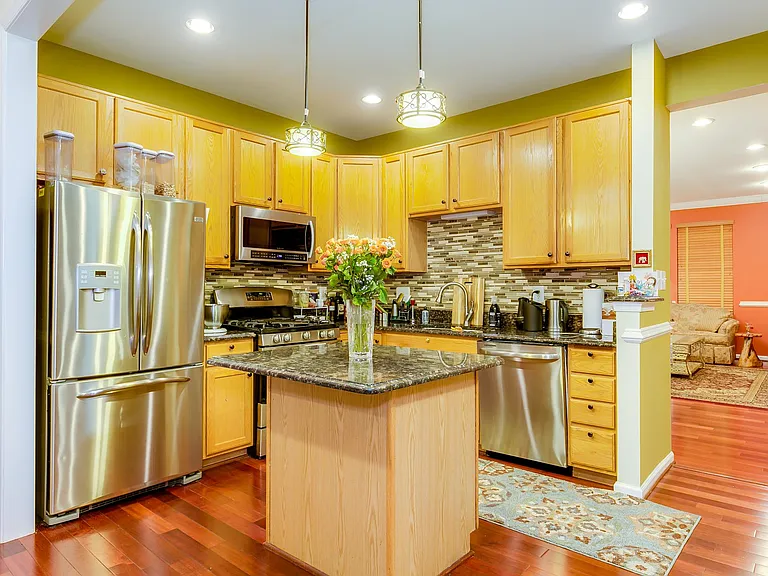 13665 Saint Johns Wood Pl — Photo 23