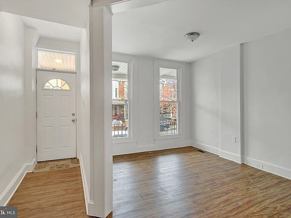 4th image of 320 Ilchester Ave