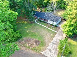 111 Newbell Rd, Columbus, MS 39705