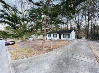 456 Ridgecrest Dr, Riverdale, GA 30274