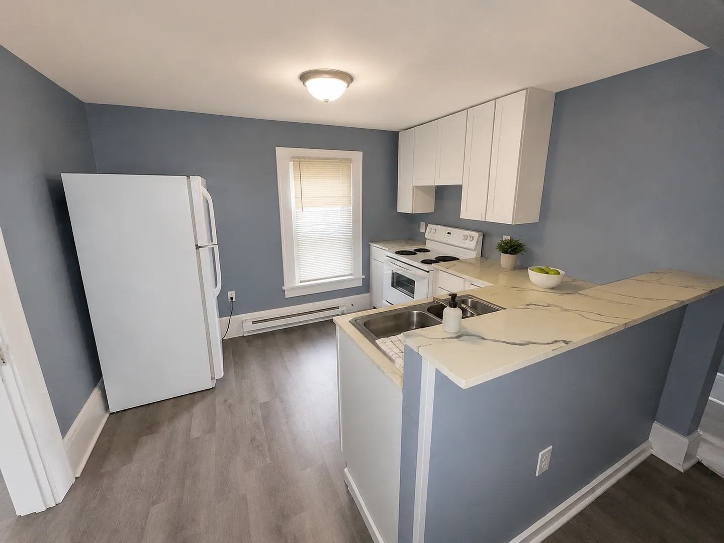 872 Florida Ave Akron Oh 44314 MFH2 .UA .T1 — Photo 4