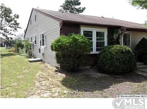 1st image of 16 Berkshire Ct #D