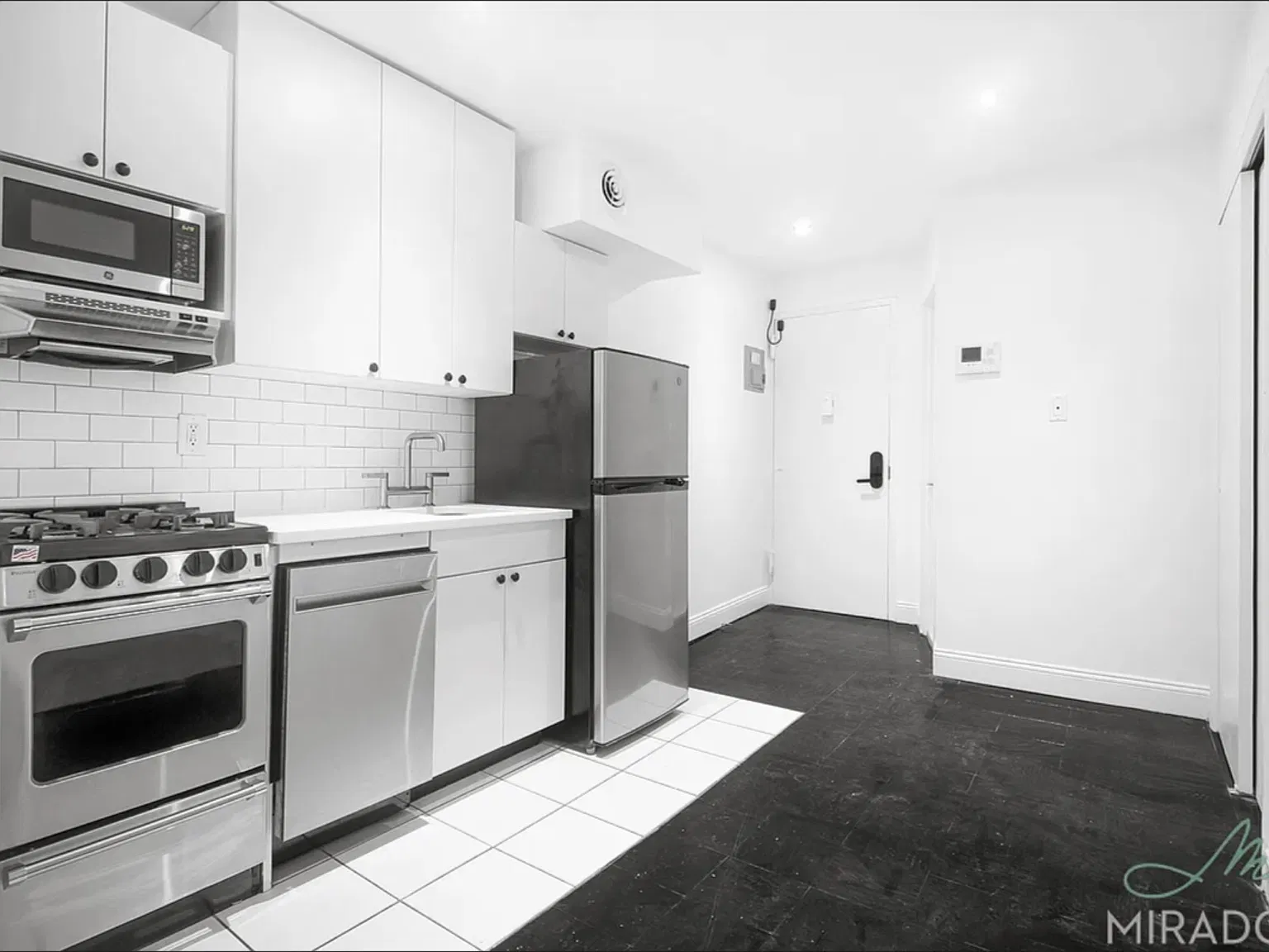 255 West 14th Street — Photo 3