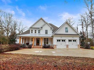 151 Woodland Springs Dr, Ridgeland, MS 39157