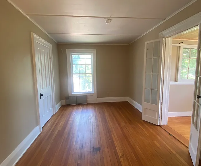 1146 State St #UPPER — Photo 17