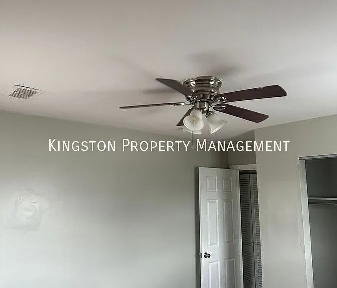 1484 Etawah Dr #7 — Photo 10