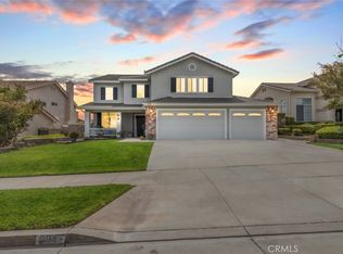 2945 Bavaria Dr, Corona, CA 92881