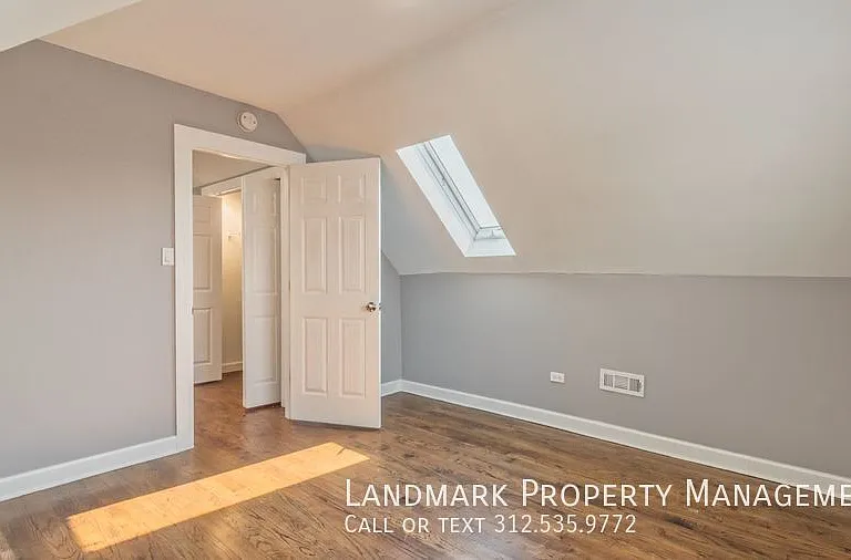 2353 W 18th Pl #3R — Photo 15