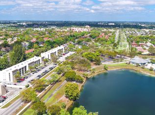 2101 NW 55th Ave #402, Fort Lauderdale, FL 33313