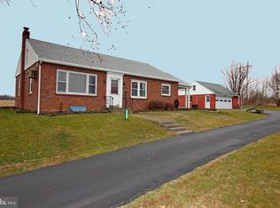 601 Snyder Hill Rd, Lititz, PA 17543