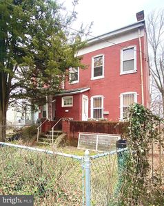 820 Martin Luther King Jr Blvd, Trenton, NJ, 08638