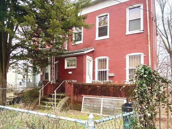 820 Martin Luther King Jr Blvd, Trenton, NJ 08638