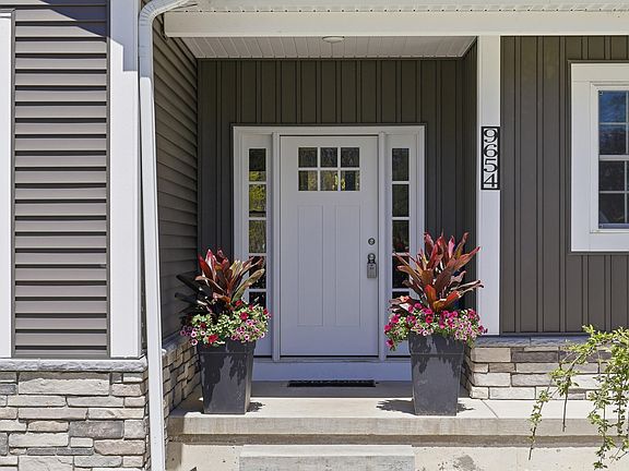 5th image of 9654 Aberdeen Ct