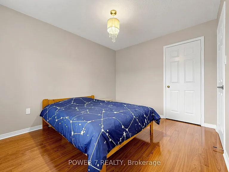 117 Saint Urbain Dr — Photo 34