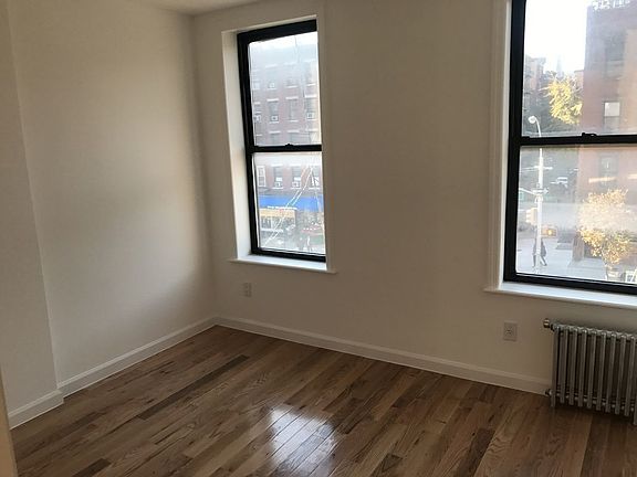 5th image of 91 E 7th St APT 2A