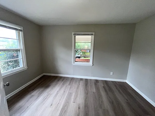 802 Green St — Photo 7