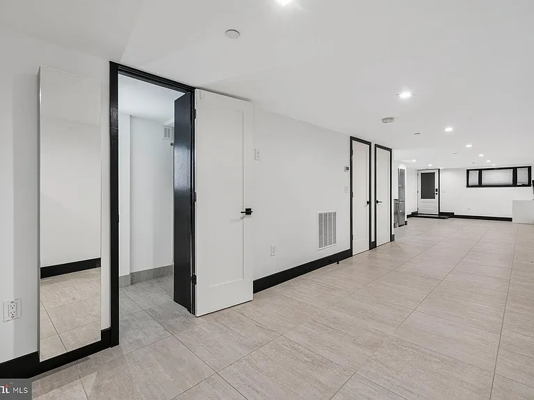1513 Vermont Ave NW #BASEMENT — Photo 12